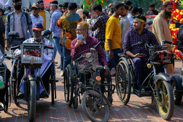 Découvrez comment organiser une captivante série de conférences sur l"histoire de l"art moderne !